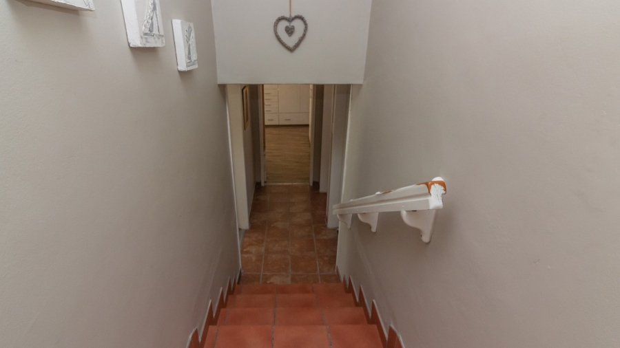 4 Bedroom Property for Sale in Suidrand Free State